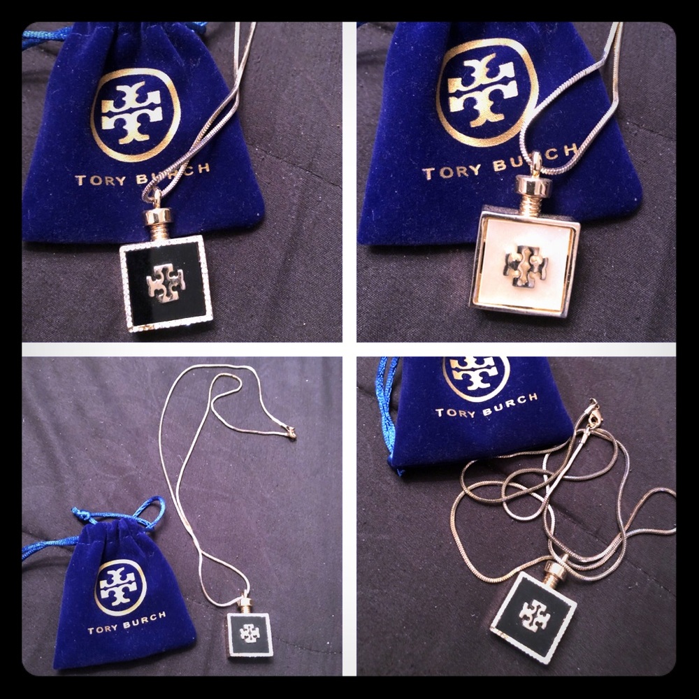2 in 1 logo necklace (back to back)